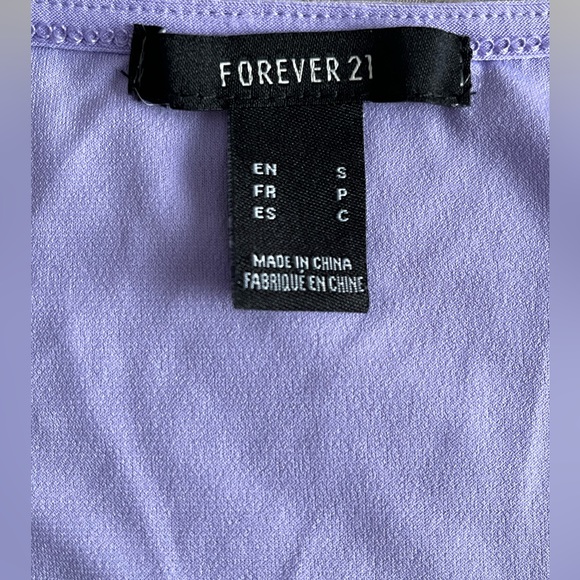 Women’s Forever21 Cut Out Front Tie Short Sleeves Square Neckline Top - Picture 8 of 10